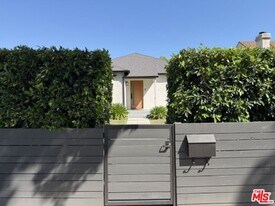 1768 S Fairfax Ave in Los Angeles, CA - Building Photo