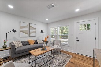 1514 Peachcrest Rd in Decatur, GA - Building Photo - Building Photo