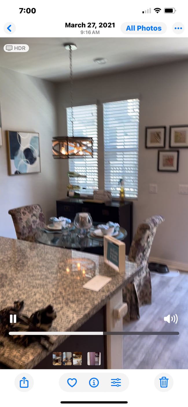 40402 Calle Real in Murrieta, CA - Foto de edificio - Building Photo