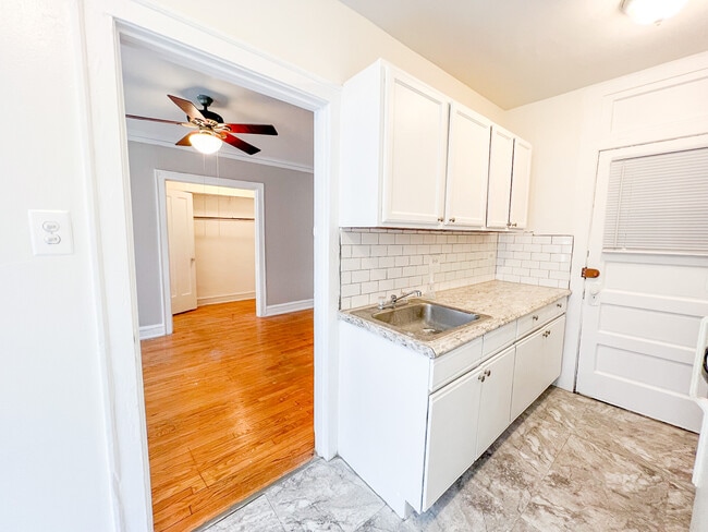 5051 N Glenwood Ave, Unit #1H in Chicago, IL - Foto de edificio - Building Photo