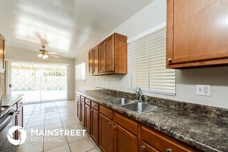 7902 E Scarlett St in Tucson, AZ - Building Photo - Building Photo