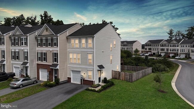 121 Sequoia Dr in Winchester, VA - Building Photo - Building Photo