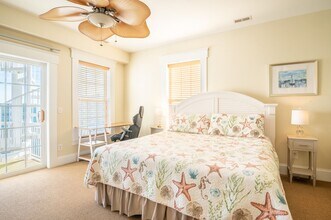 103 Charlotte Ave in Carolina Beach, NC - Building Photo - Building Photo