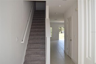 4054 Collegiate Blvd in Lakeland, FL - Building Photo - Building Photo