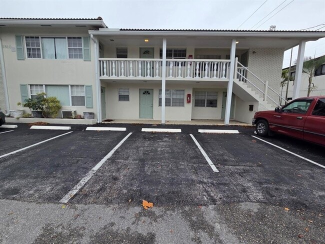 1810 NE 56th St, Unit Unit#5