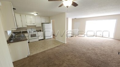 6713 Council St NE in Cedar Rapids, IA - Building Photo - Building Photo