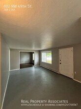 802 NW 49th St in Seattle, WA - Building Photo - Building Photo