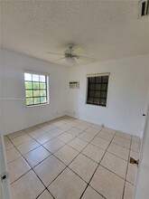 120 NW 43rd Pl in Miami, FL - Building Photo - Building Photo