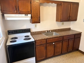 230 Ambridge Ave, Unit 1 in Ambridge, PA - Foto de edificio - Building Photo