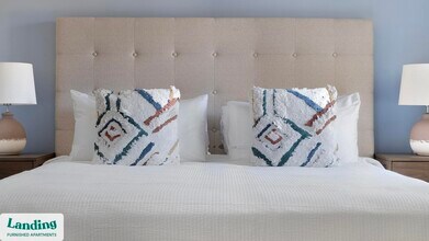 1000 Forestview Dr, Unit 4207 in Oakwood, GA - Building Photo - Building Photo