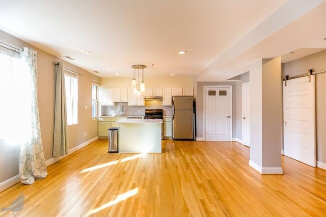 property at 423 18th St NE