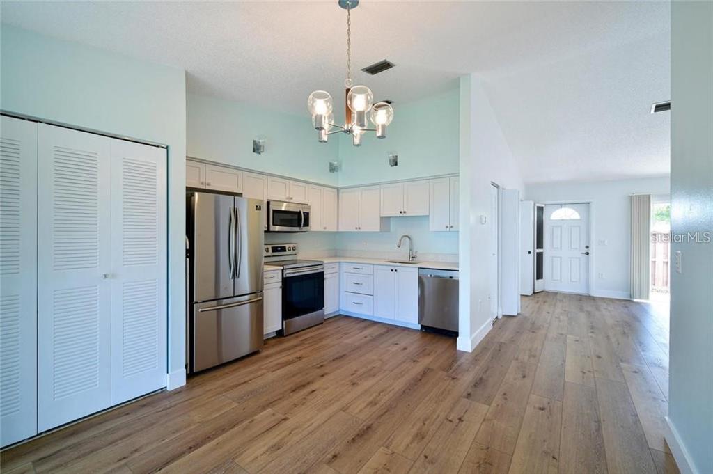 4110 38th Ave W in Bradenton, FL - Building Photo