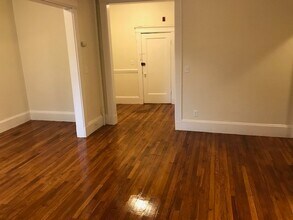 1334 Commonwealth Ave, Unit 28 in Boston, MA - Building Photo - Building Photo