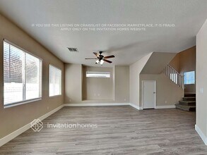 456 Lava Beds Way in North Las Vegas, NV - Building Photo - Building Photo
