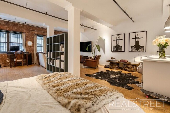 337 Kent Ave
