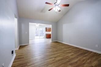148 Granda Flora Dr in White House, TN - Building Photo - Building Photo