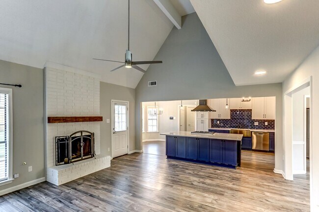 3106 Valley Lake Dr in Bartlett, TN - Building Photo - Building Photo