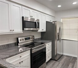 3915 Edgewater Dr in Sebring, FL - Building Photo - Building Photo