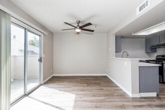 River Run in Vacaville, CA - Building Photo - Interior Photo
