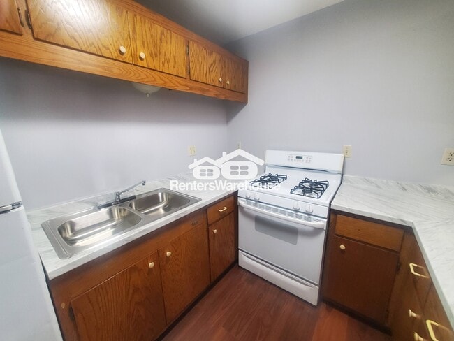 6974 N 43rd St in Milwaukee, WI - Building Photo - Building Photo