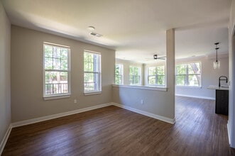 Shore Acres in Indianapolis, IN - Building Photo - Interior Photo