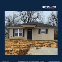 1716 Harris St in Dyersburg, TN - Building Photo