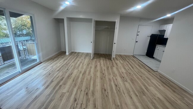 510 Stuyvesant Ave, Unit 2 in Irvington, NJ - Building Photo - Building Photo