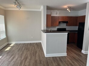 300 E South St in Orlando, FL - Building Photo - Building Photo