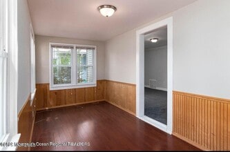 107 Elm St in Lakehurst, NJ - Building Photo - Building Photo