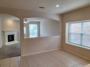 6448 Alexandra Meadows Dr in Fort Worth, TX - Building Photo - Building Photo