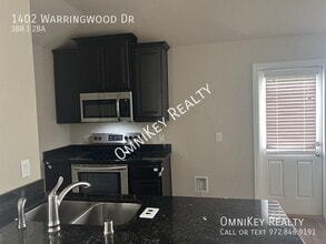 1402 Warringwood Dr in Greenville, TX - Building Photo - Building Photo