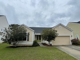 1213 Raven Rd in Hanahan, SC - Building Photo