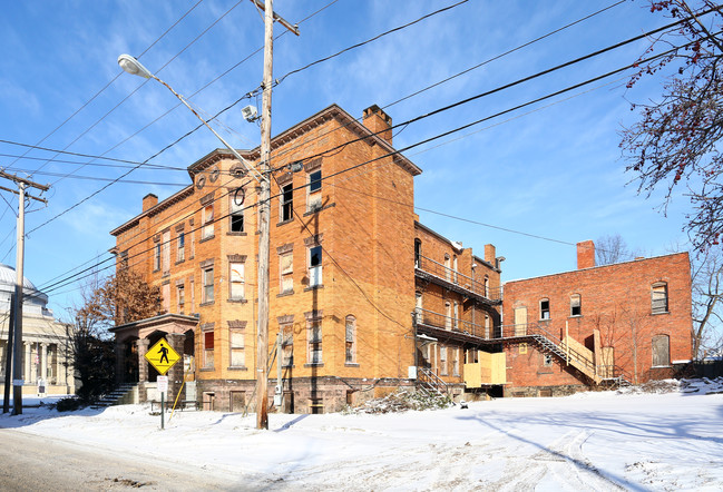 Packard Building in Warren, OH - Building Photo - Building Photo