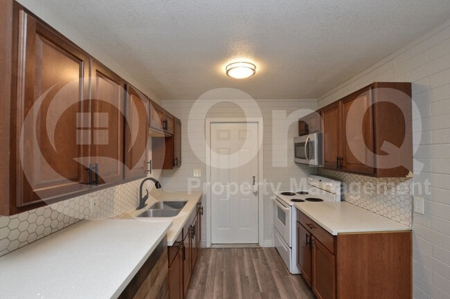 property at 6044 N 21st Ave