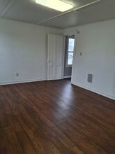 246 Lynwood Ave in Elmira Heights, NY - Building Photo - Building Photo