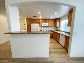 6160 Rumrill St in Las Vegas, NV - Building Photo - Building Photo