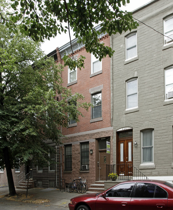 626 S 19th St in Philadelphia, PA - Building Photo