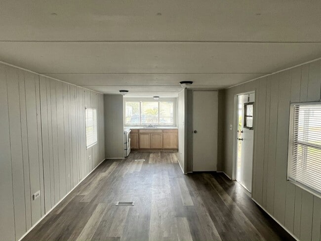 133 Lakeside Garden Cir in Lake Wales, FL - Building Photo - Building Photo