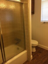 5609 Logan St in Bakersfield, CA - Building Photo - Building Photo