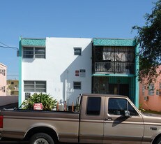 1529 SW 5th St Apartments