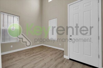 3017 Touchman St in Sacramento, CA - Building Photo - Building Photo