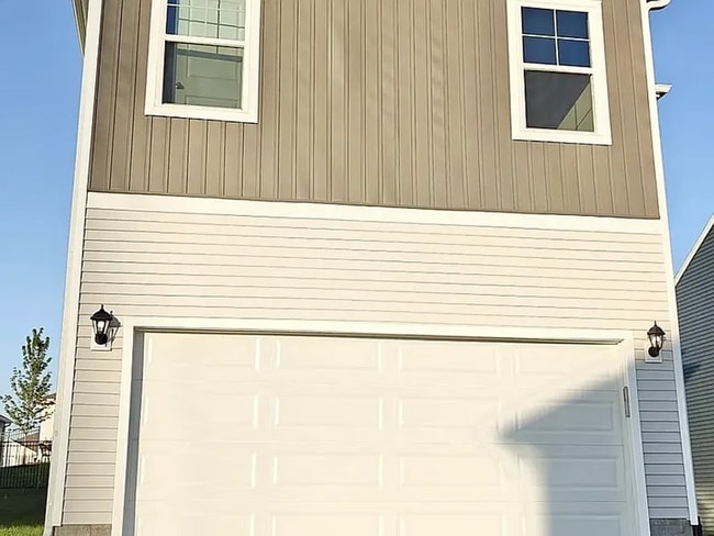 property at 10809 S 178th Ave