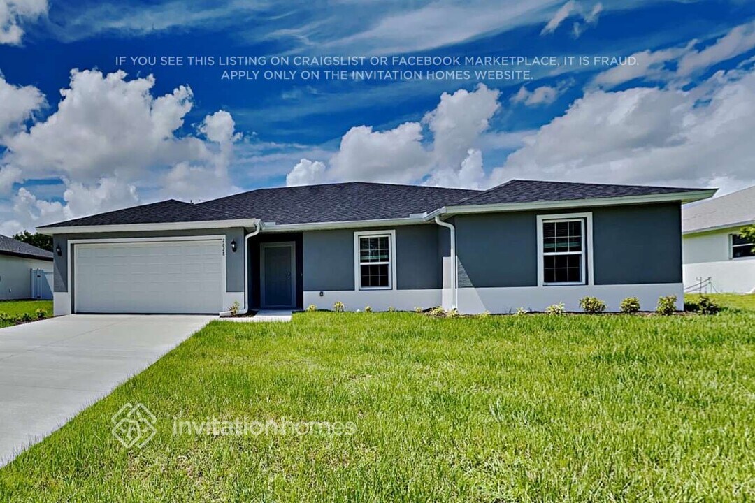 2628 SW 2nd Ct in Cape Coral, FL - Foto de edificio
