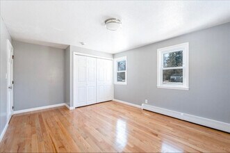 1172 Whitman St in Hanson, MA - Building Photo - Building Photo