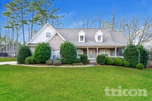 400 Tomahawk Tr in Mcdonough, GA - Building Photo