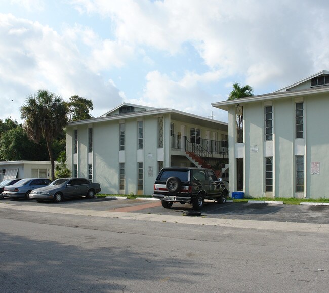 1612-1616 SW 11th St in Fort Lauderdale, FL - Building Photo - Building Photo