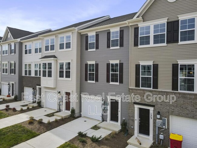 169 Telluride Wy in Charles Town, WV - Foto de edificio - Building Photo