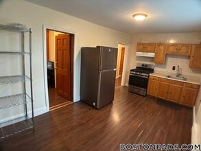 739 Parker St in Boston, MA - Building Photo - Building Photo