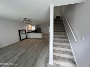 3057 Camelliawood Cir E in Tallahassee, FL - Building Photo - Building Photo