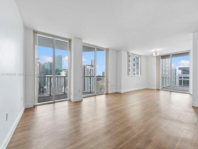 property at 253 NE 2nd St